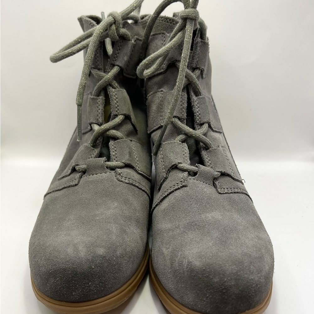 Sorel Gray Suede Ankle Boots